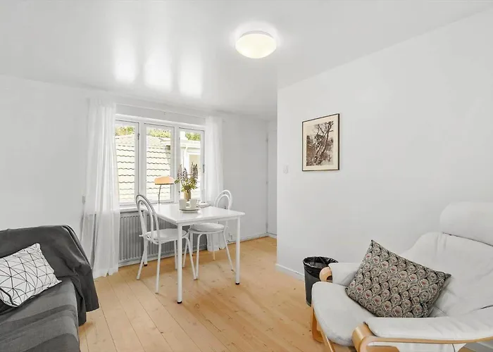 4789-ronne-stampen-vej-2-hus-22 Ronne